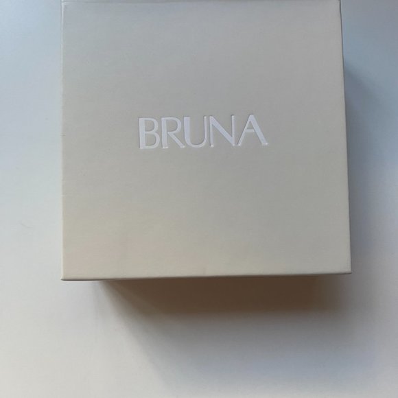 NEVER WORN - Bruna the Label MONTEROSSO NECKLACE - Picture 7 of 7